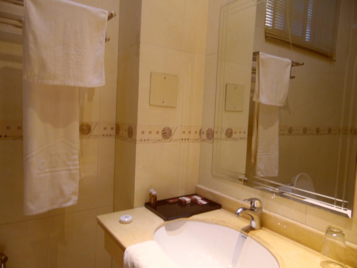 Hotel Belair Residence Бужумбура Екстериор снимка
