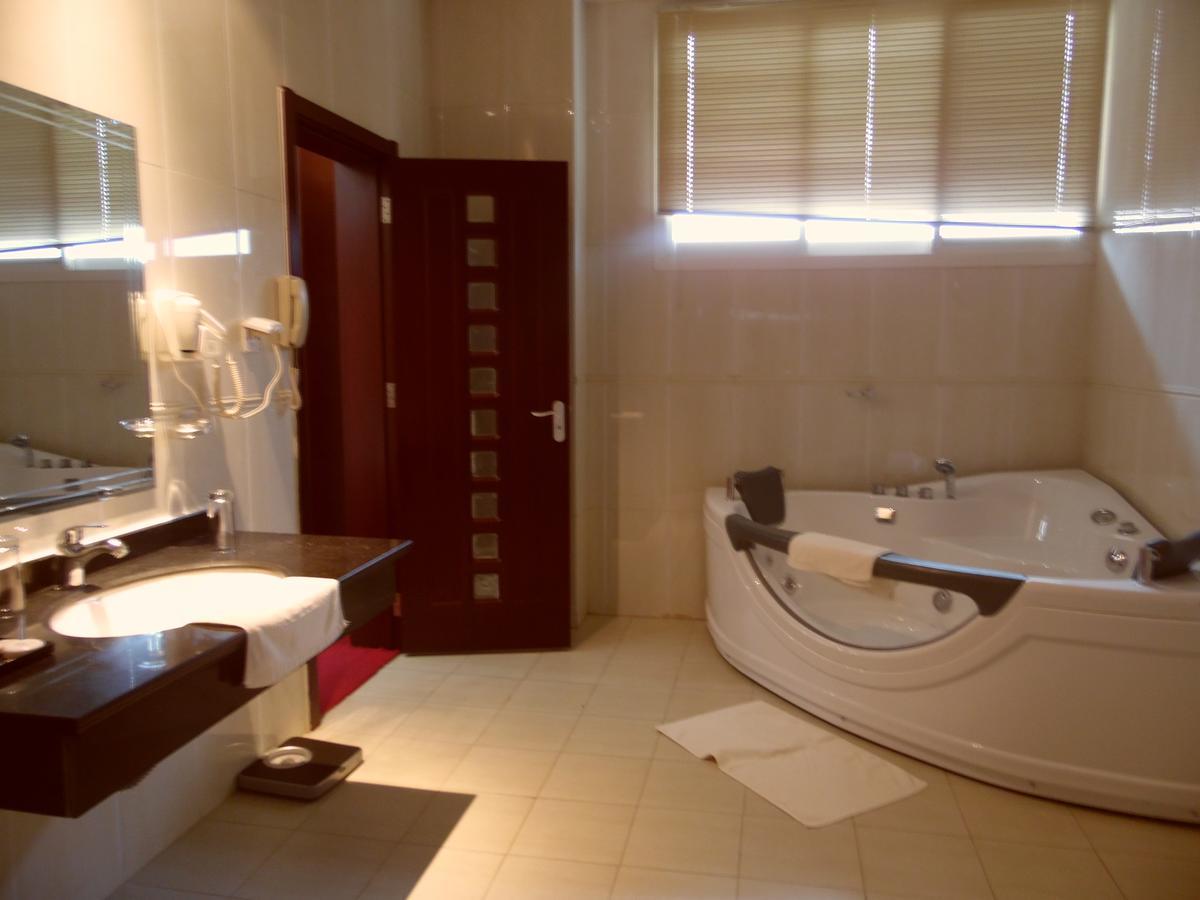 Hotel Belair Residence Бужумбура Екстериор снимка